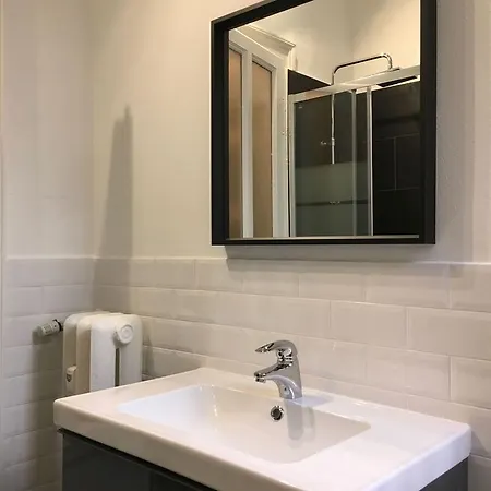 Oda ve Kahvaltı B&B La Casa Di Lara Milano