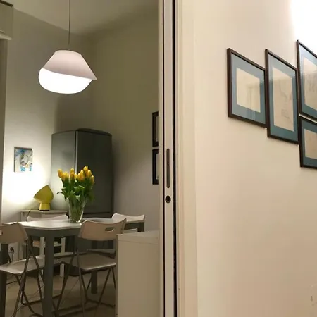 拉卡萨帝拉拉住宿加早餐旅馆 2* 米兰